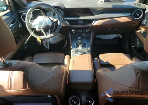 2018 Alfa Romeo Stelvio Ti Sport z USA, uszkodzony, nr VIN ZASFAKNN7J7B94694